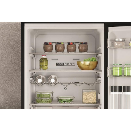 Хладилник с фризер Whirlpool W7X 82O K , 335 l, E , No Frost , Черен - Whirlpool