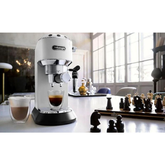 Кафемашина DeLonghi EC685.W DEDICA , 1300 W, 15 Bar - DeLonghi