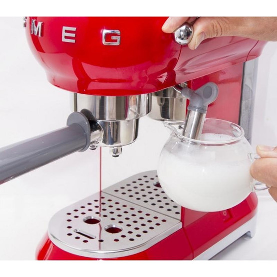 Кафемашина SMEG ECF01RDEU , 1350 W, 15 Bar - SMEG