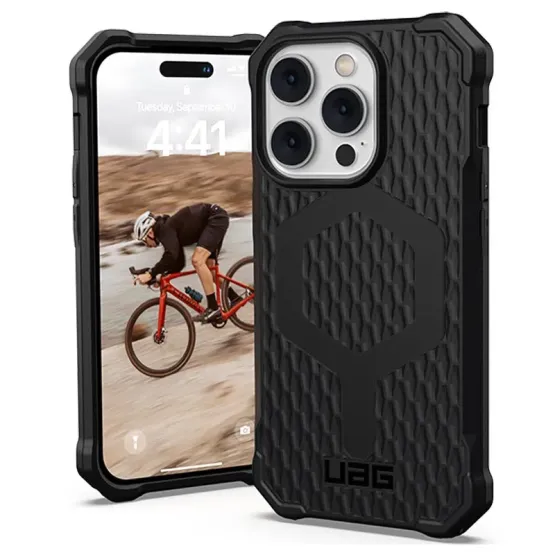 Гръб UAG Essential Armor MagSafe за iPhone 14 Pro - Черен