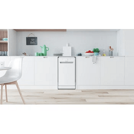 Съдомиялна машина Indesit DF9E 1B10 , 9 комплекта, F