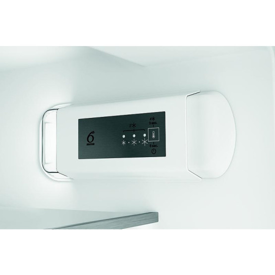 Вграден хладилник с фризер Whirlpool WHC18 T132 , 250 l, E , No Frost , Да