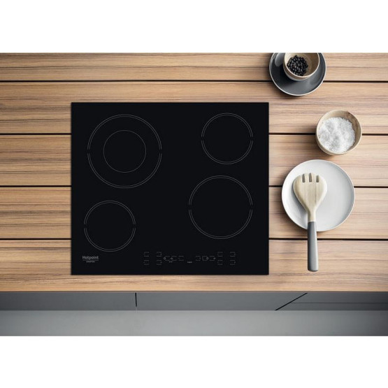 Вграден керамичен плот Hotpoint-Ariston HR 615 C . , Електрически