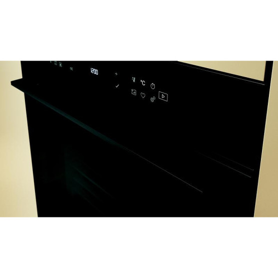 Фурна за вграждане Whirlpool WOI78PT1SBA