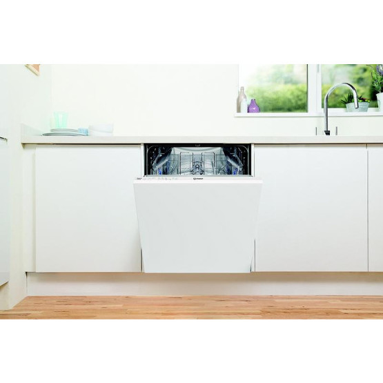 Съдомиялна машина за вграждане Indesit D2I HL326 , 14 комплекта, 600 Ш, мм, E