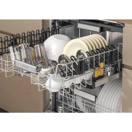 Съдомиялна машина за вграждане Whirlpool W7I HP42 L , 15 комплекта, 600 Ш, мм, C