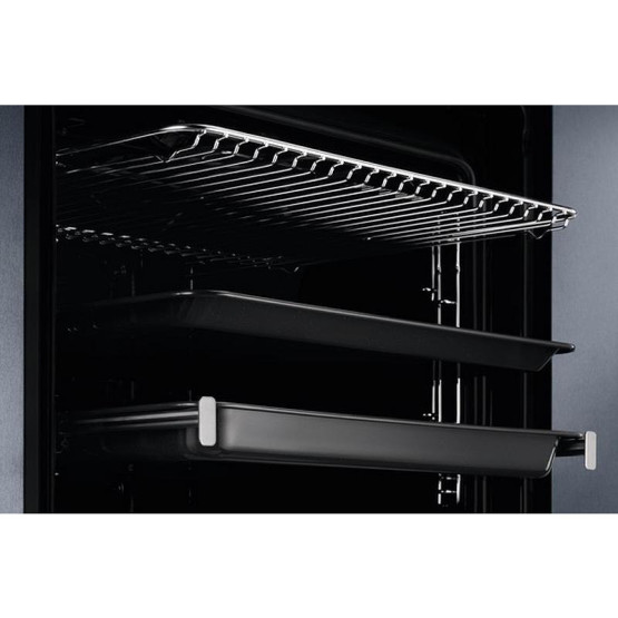 Фурна за вграждане Electrolux EOC8P39WZ