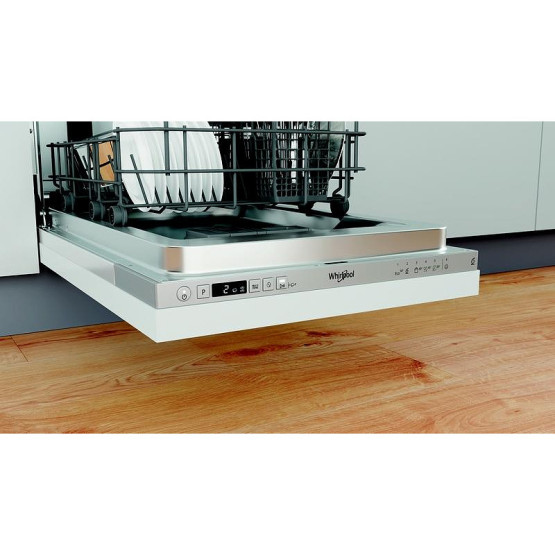 Съдомиялна машина за вграждане Whirlpool WSIC 3M27