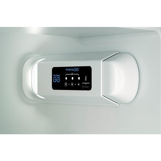 Вграден хладилник с фризер Indesit INC18D021A1