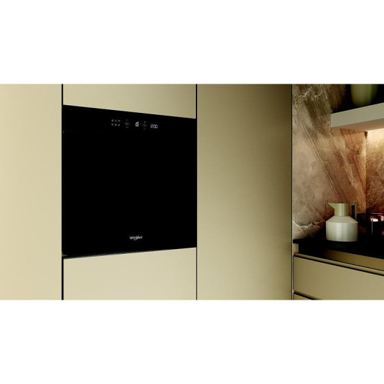 Фурна за вграждане Whirlpool WOI5S8PM1SBA .