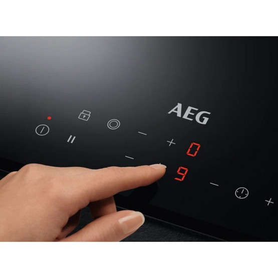 Вграден керамичен плот AEG HRB32310CB , Електрически - AEG