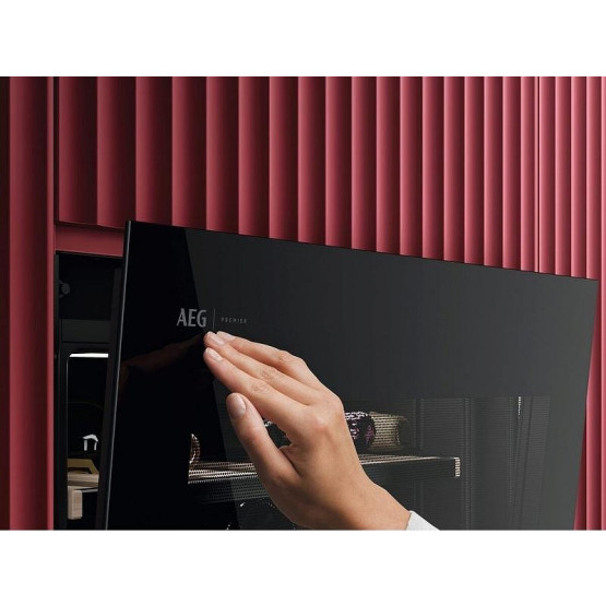 Вграден охладител AEG NKW8P21KAB (ST) , F , Да , Черен