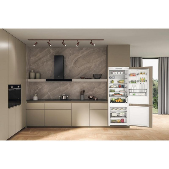 Вграден хладилник с фризер Whirlpool WH SP70 T121 , 394 l, E , No Frost , Да