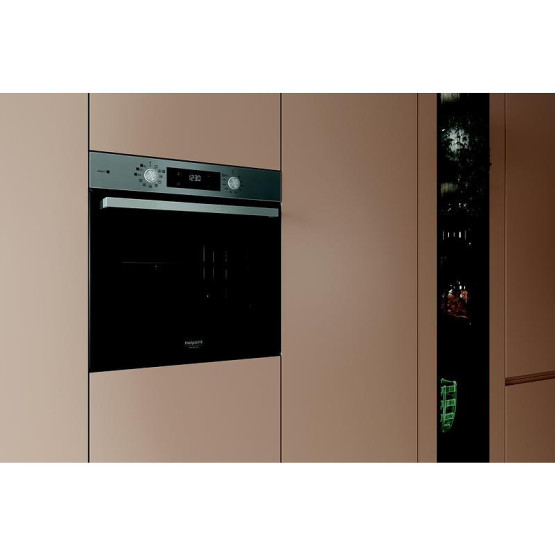 Фурна за вграждане Hotpoint-Ariston HAO3 K58HSU1 X. , 71 , Push бутони , А+ , Водно почистване