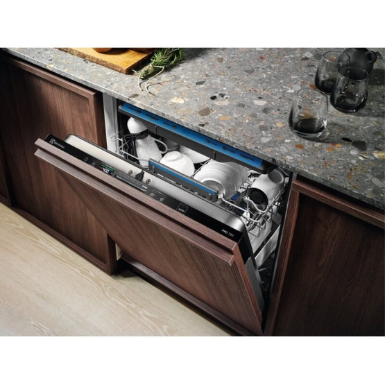 Съдомиялна машина за вграждане Electrolux EES48200L , 14 комплекта, 600 Ш, мм, E - Electrolux